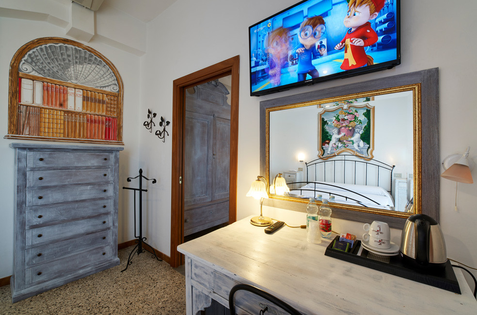 media.Camere-SuiteClassic_6Hotel-Estate-Torre-Pedrera