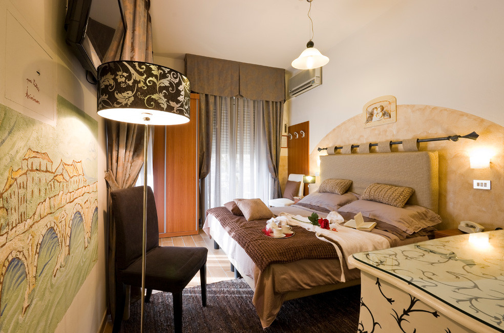 media.Camere-FamilySuite_2Hotel-Estate-Torre-Pedrera