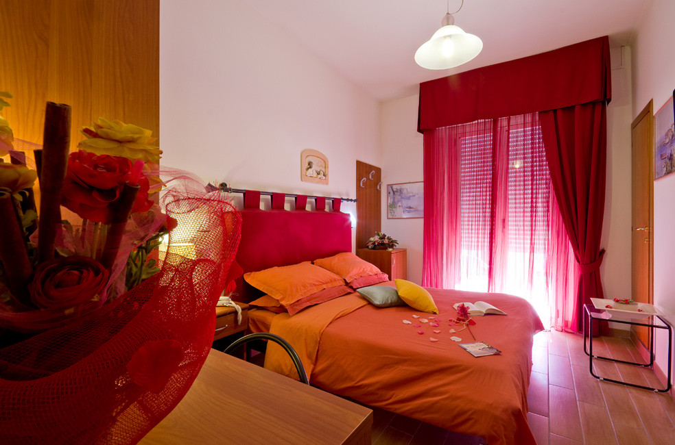 media.Camere-Classic_2Hotel-Estate-Torre-Pedrera