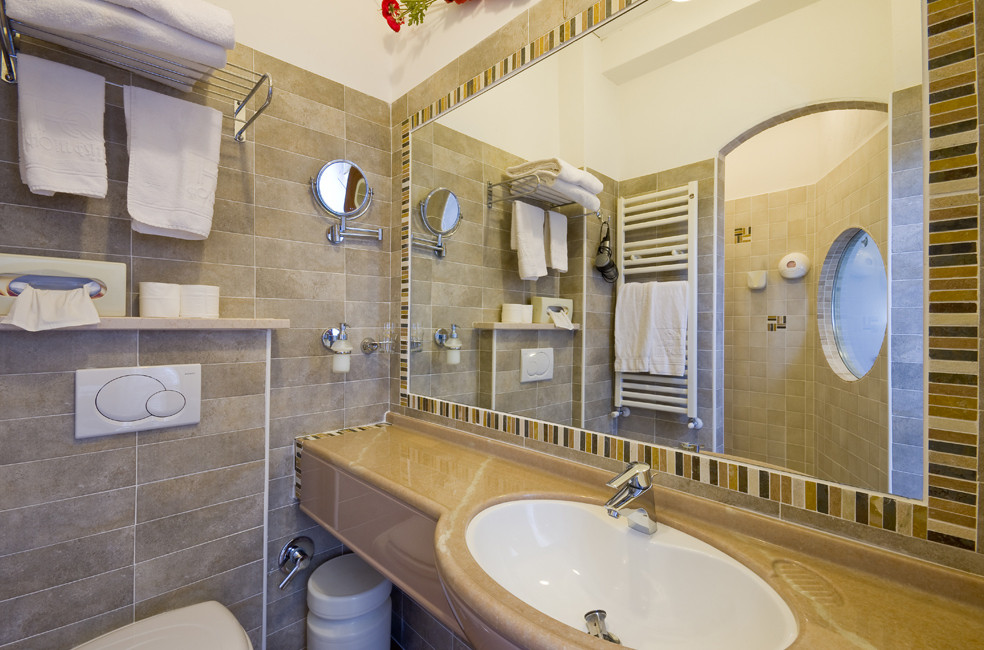 media.Camere-Deluxe_1Hotel-Estate-Torre-Pedrera