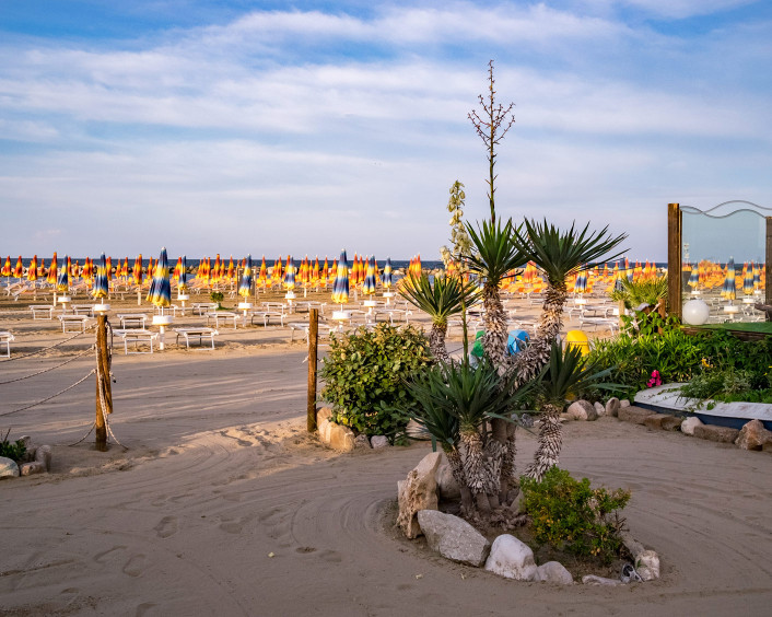 media.Gallery-Spiaggia_2Hotel-Estate-Torre-Pedrera