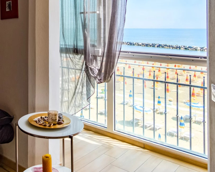 media.Camere-Deluxe_2Hotel-Estate-Torre-Pedrera