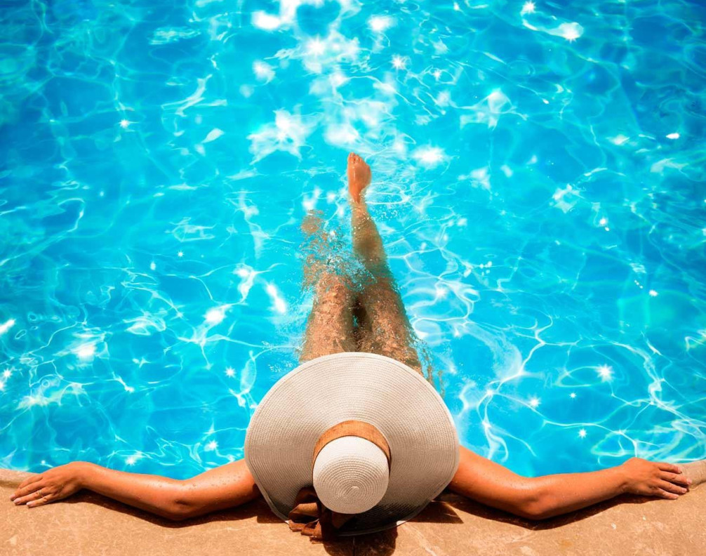 media.Relax in piscina HQ